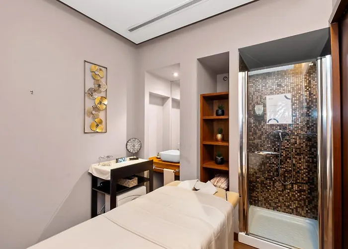 Axis Porto Business & Spa