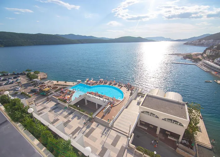  Sunce Neum