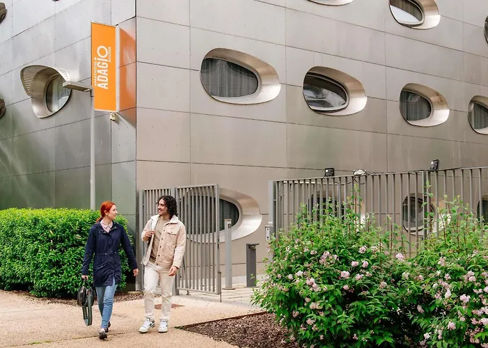 Adagio Access Centre