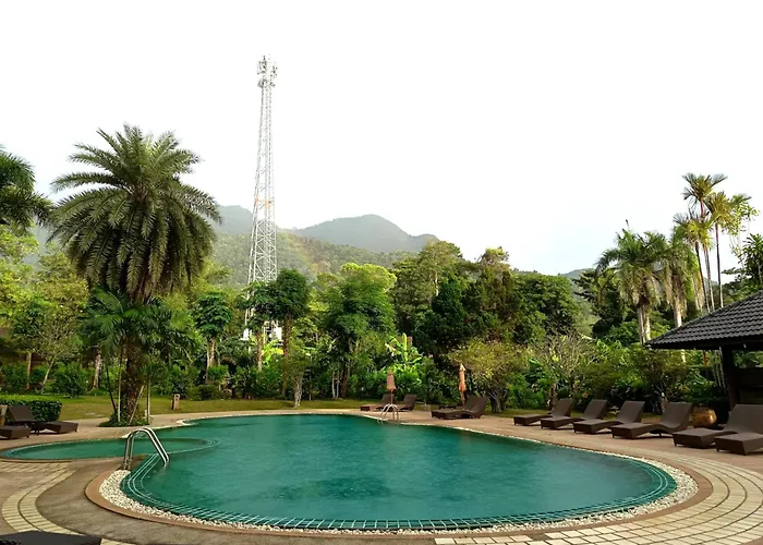 Chang Buri & Hillside