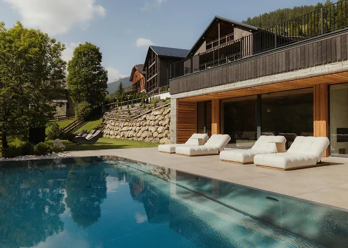 Les Dolomites Mountain Lodges