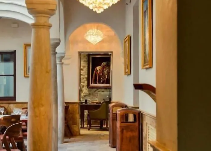 Anahita Boutique Hotel