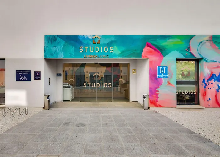 Livensa Living Studios Feria