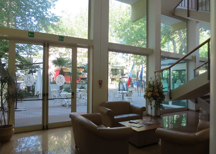 Remin Plaza