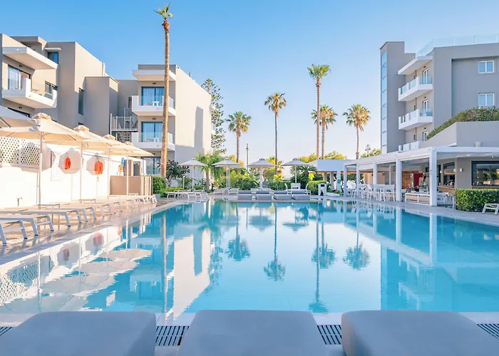  Kos Divine & Suites