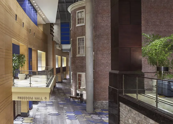 Dog friendly hotels Lancaster Marriott At Penn Square
