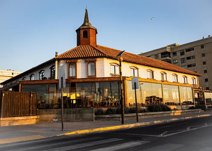 Y Cabanas Campanario