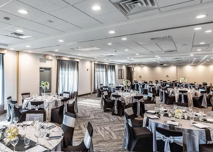 Hyatt Place Convention Center