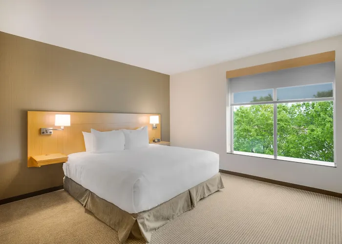 Hyatt Place Convention Center