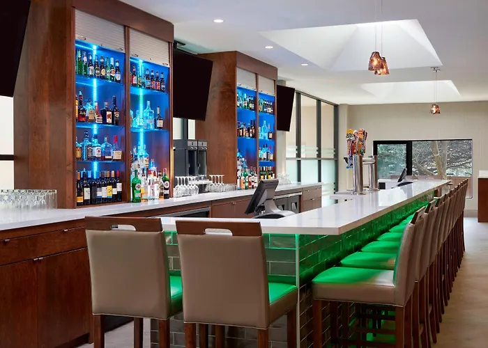 Four Points By Sheraton Toronto Airport