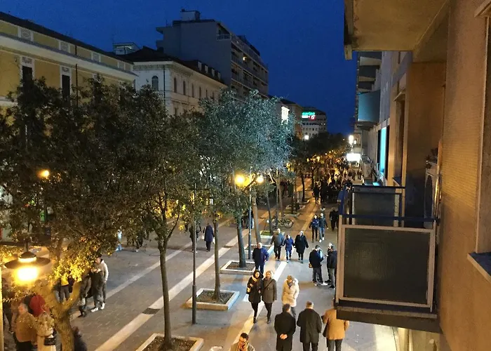 Domus Corso Umberto 18 B&B