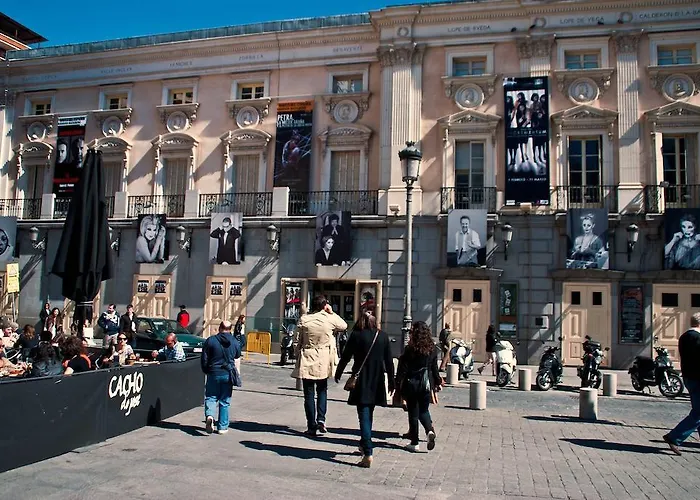 Hotel pres du College: Hostal Alexis Madrid