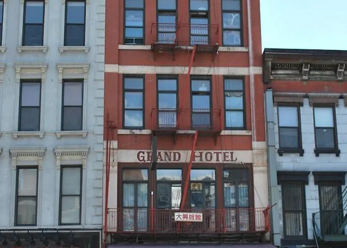 Logement: Bowery Grand Hotel
