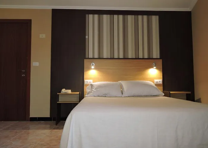 Hotel Cruceiro Do Monte Tui