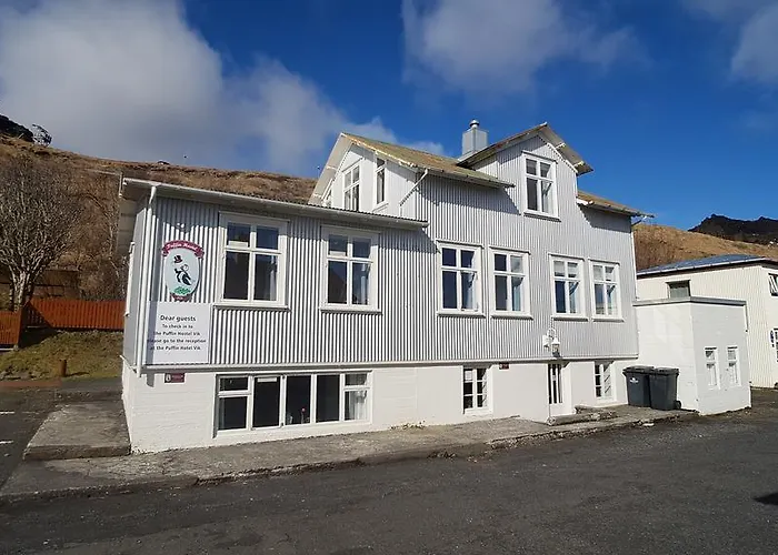 Hotel near College: 1908 Hostel By Troell