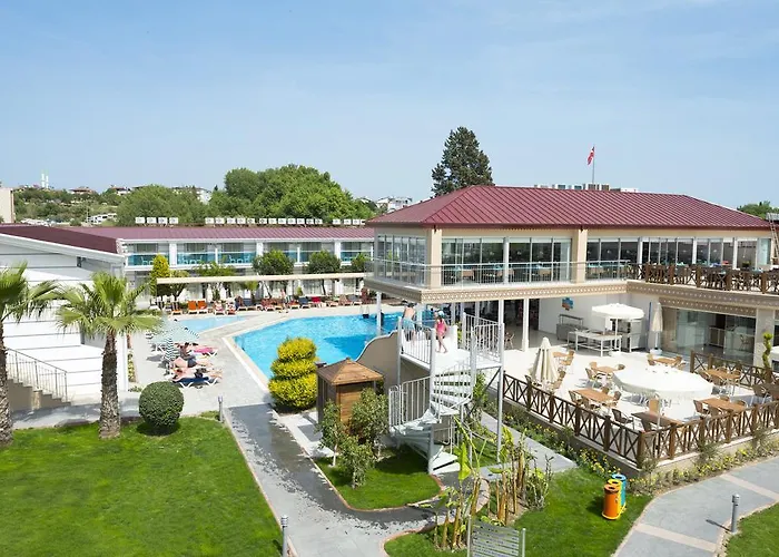  Sun Club Side