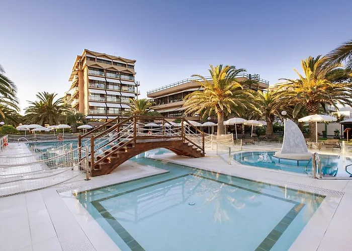 Caesar Residence & Spa