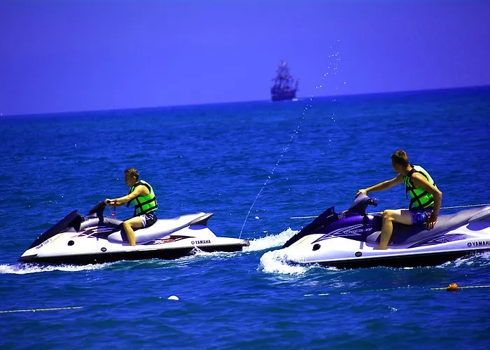 Hotel dichtbij College: Diamond Elite Hotel & Spa - Adults Only