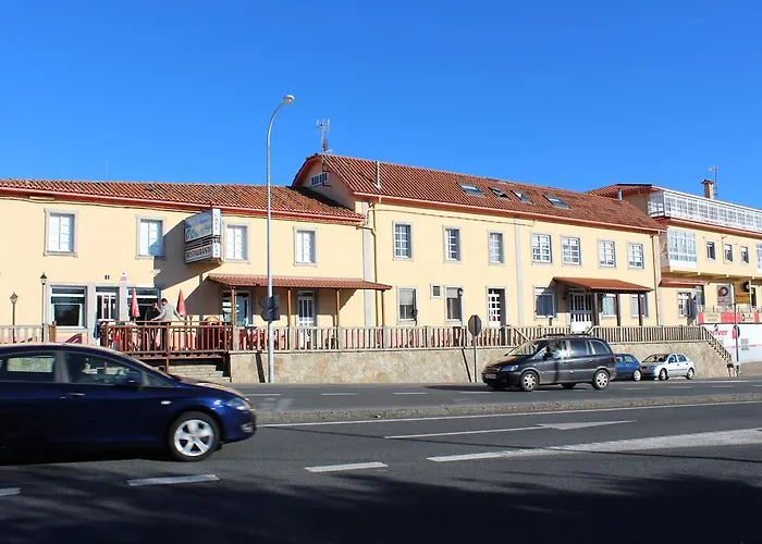 Casa de huéspedes: O Cruceiro
