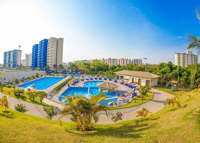 Hotel com jacuzzi: Golden Dolphin Express