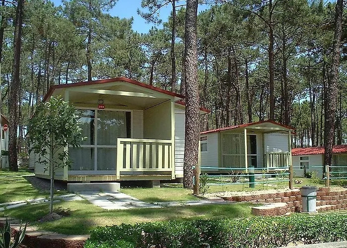 Orbitur Valado Bungalows Caravan Park