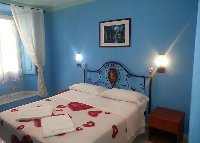 Roxena House