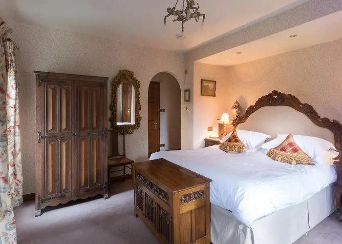 Vacation rental: Miller Howe On The Lake