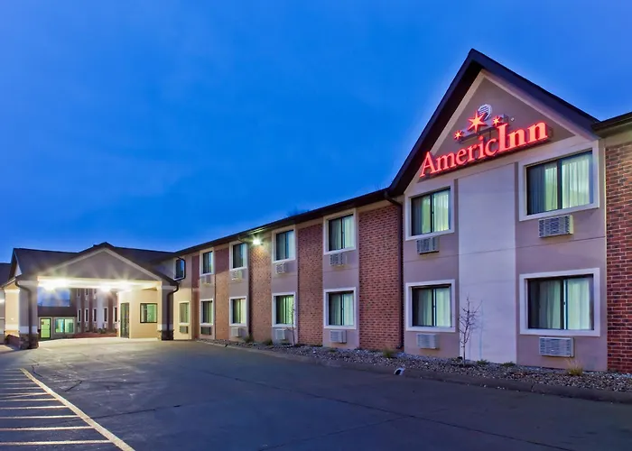 Hotel: Americinn By Wyndham Council Bluffs