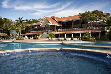 Pet Friendly hotel: Barcelo Playa Langosta