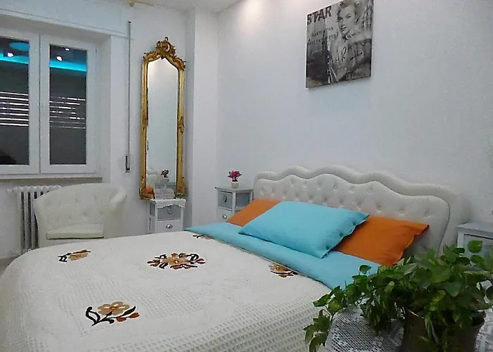 Albergo centrale: Monaco Rooms