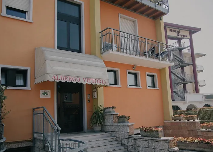  Vittoria Rooms Peschiera