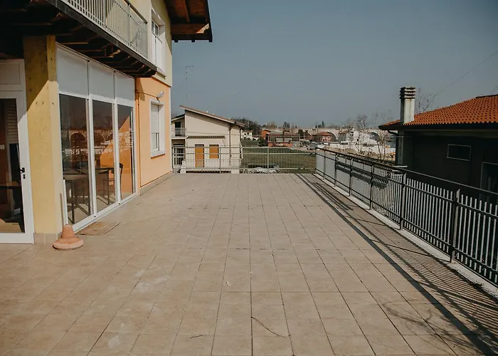  Vittoria Rooms Peschiera