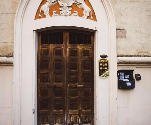 Angelina Rooms In