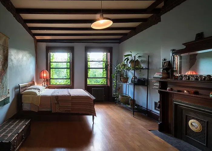 The Harlem Flophouse