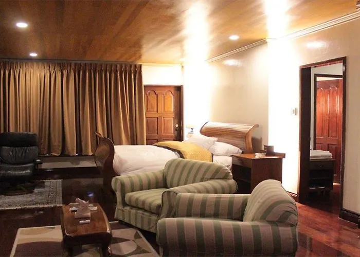 Pet Friendly hotel: F8 Inn - Formerly F8 Bed & Breakfast