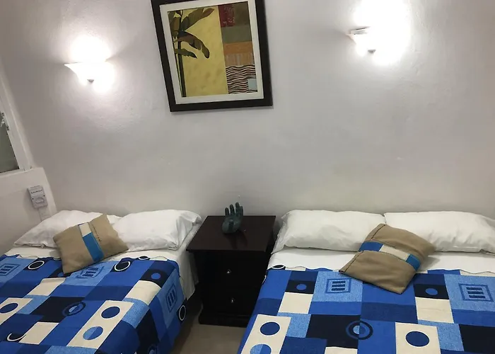 Hotel near College: Condo Mar Arena