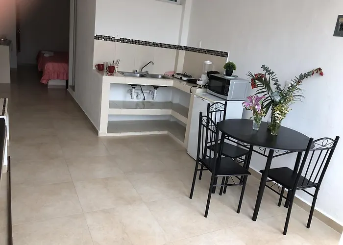 Hotel near College: Condo Mar Arena