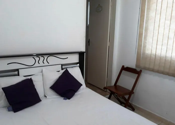 Hotel central: Pousada Sandramar