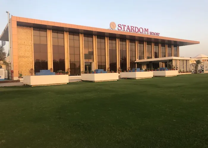 Stardom Jaipur
