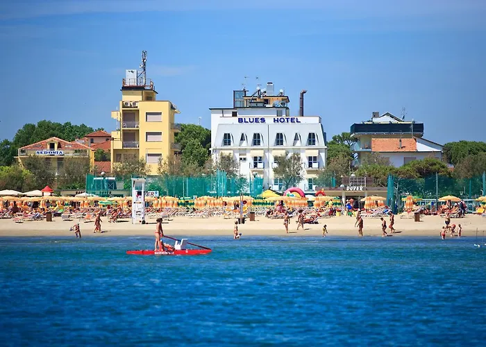 Hotel Ping Pong: Hotel Blues