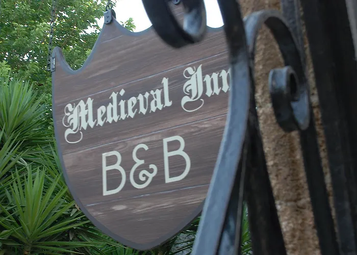 Romantic hotel: Medieval Inn