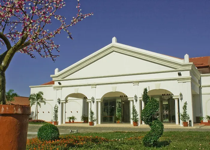 Golf hotel: Ilocos Norte Hotel & Convention Center