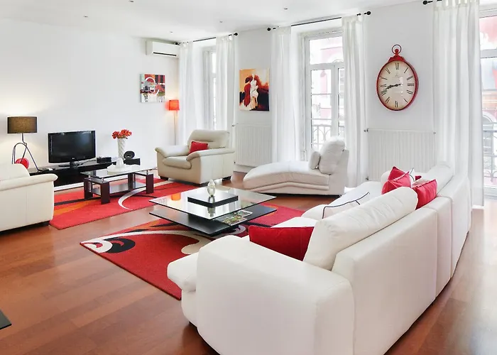 Rentals Chiado