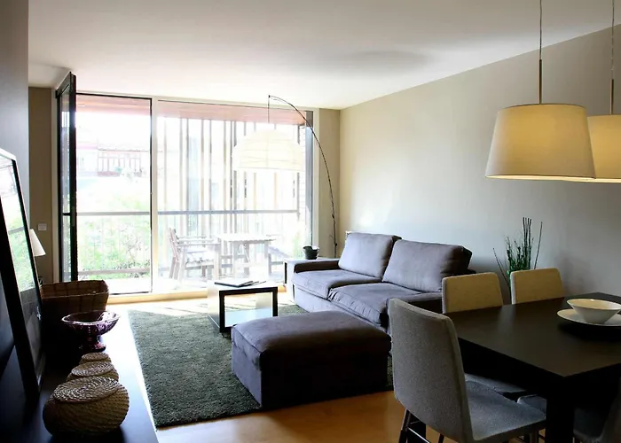Appartement: Passeig De Gracia Sun Apartament Balcony 2 Bedroo