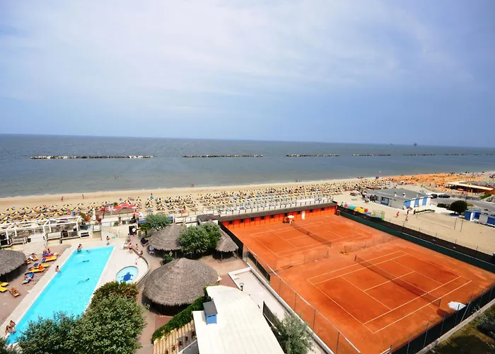 Grand Azzurra Club