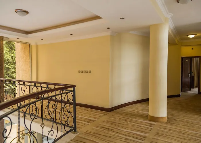 3 star hotel: Hometown Addis Hotel