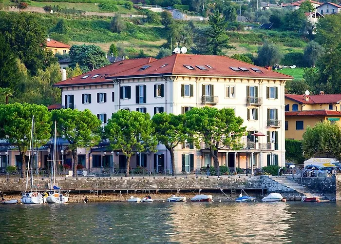 Hotel con piscina: Hotel Lenno