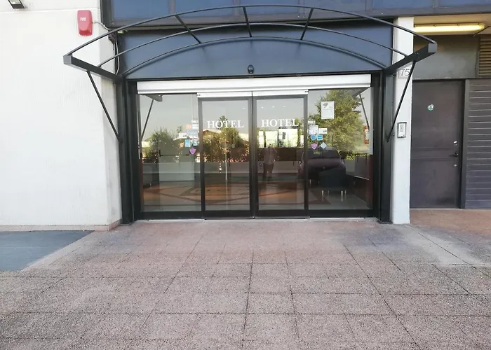 Hotel all'aeroporto: Hotel Arcadia