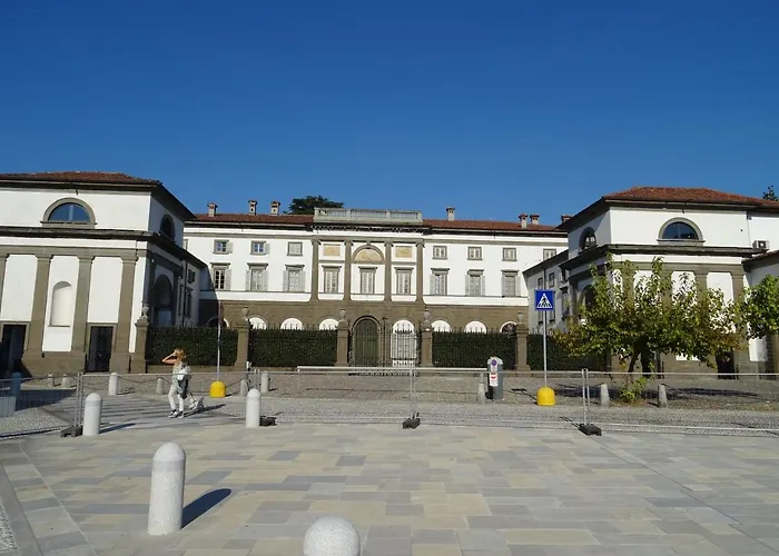 Albergo centrale: CharmeRooms Villa Moroni