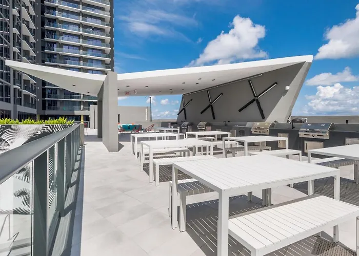 Ping pong hotels Guild Downtown Miami